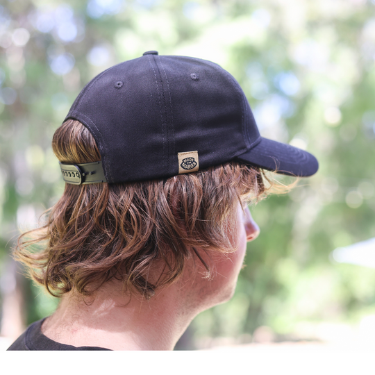 BLACK SNAPBACK MRBCO BADGE HAT